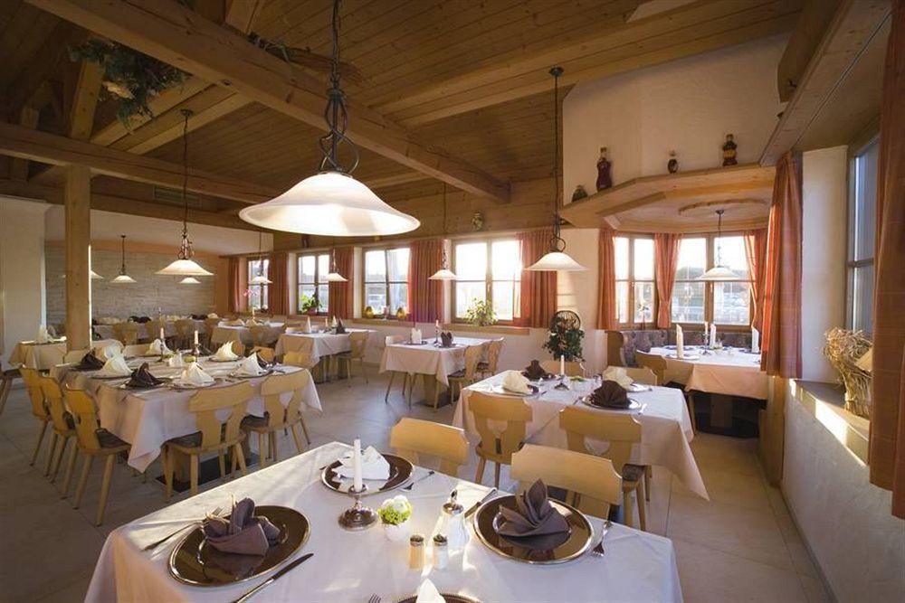 Alpchalet Schwanstein Halblech Restaurant photo